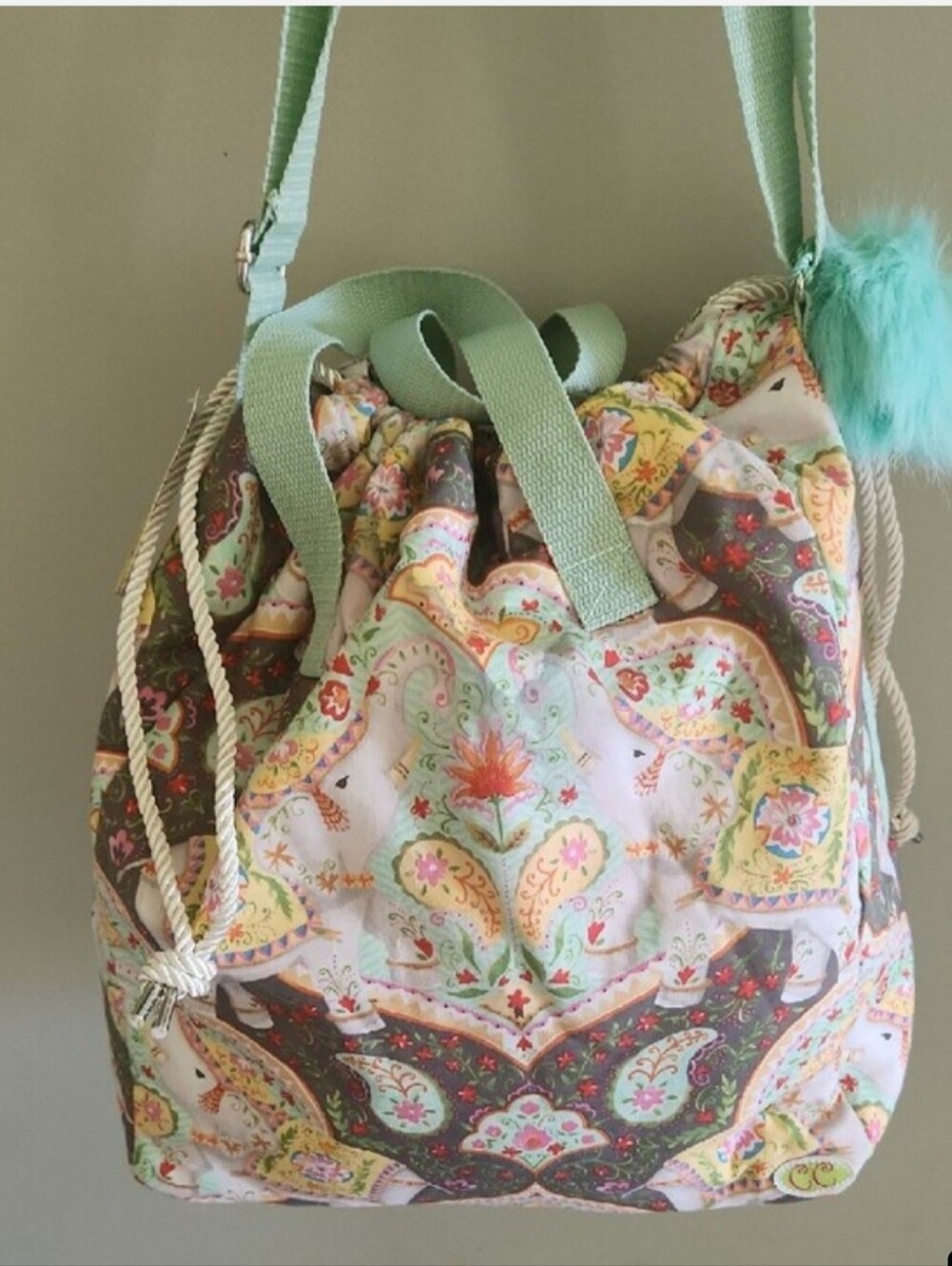 Mint Adjustable Strap Drawstring Hobo Bag with Pastel Floral Print